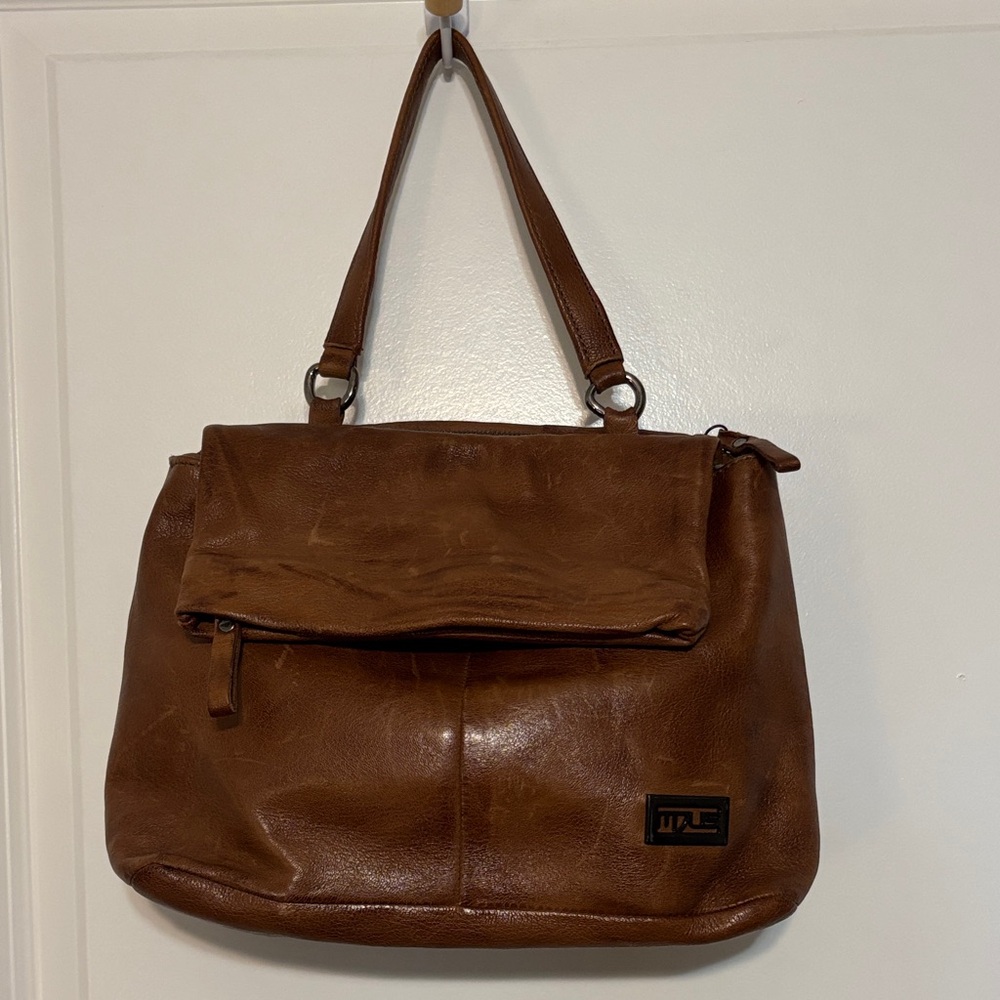 MJUS Women's Distressed Brown Leather Crossbody Bag with Adjustable Strap - Picture 7 of 16